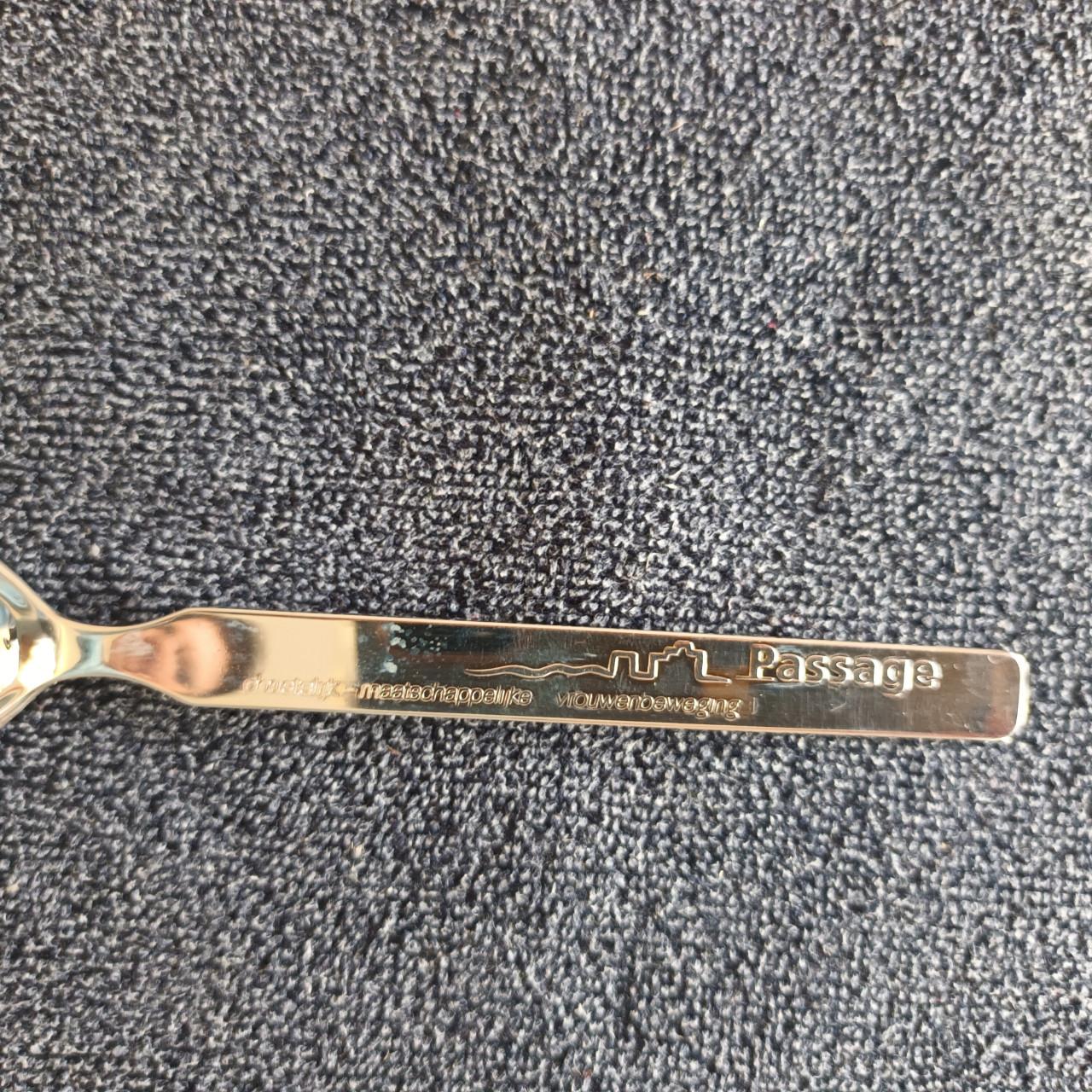 Lepeltje Passage, puntgaaf