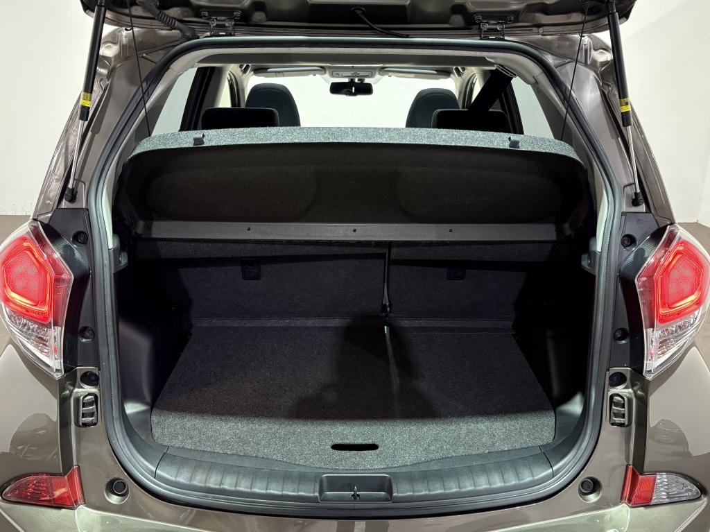 Toyota Verso-s 1.3 vvt-i dynamic | lage km-stand |