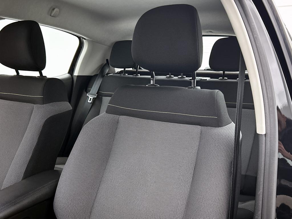 Citroen C3 82pk feel | rijklaar | trekhaak | navigatie | parkeerhulp |