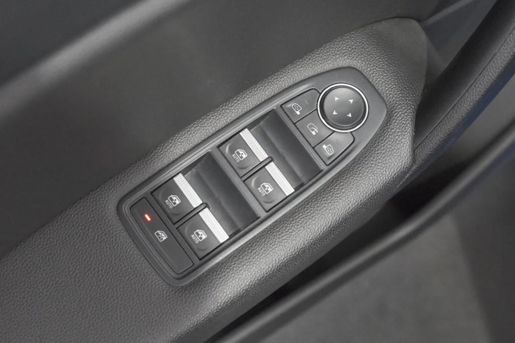 Renault Captur 1.6 plug-in hybrid 160 intens | camera | 9.3 inch groot sche