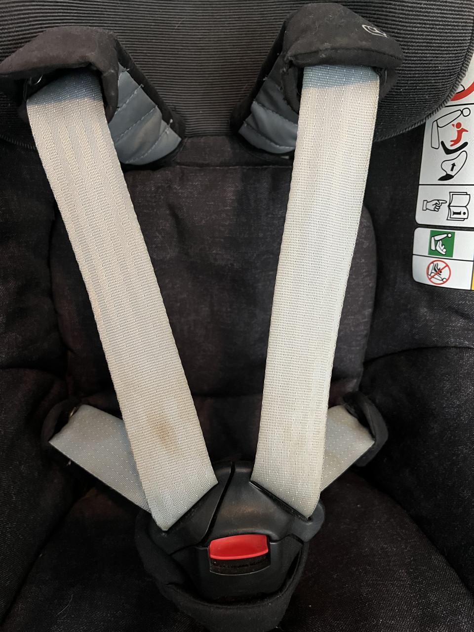 Maxi-Cosi 2wayPearl autostoel met 2wayFix ISOFIX base