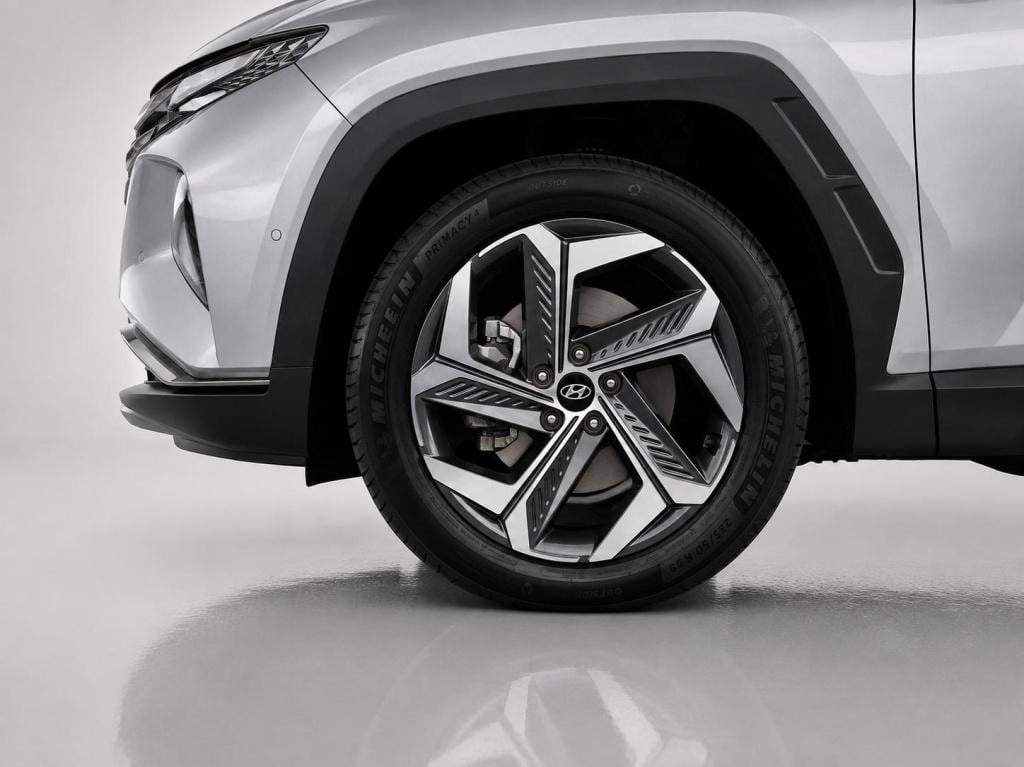 Hyundai Tucson 1.6 t-gdi phev premium sky 4wd