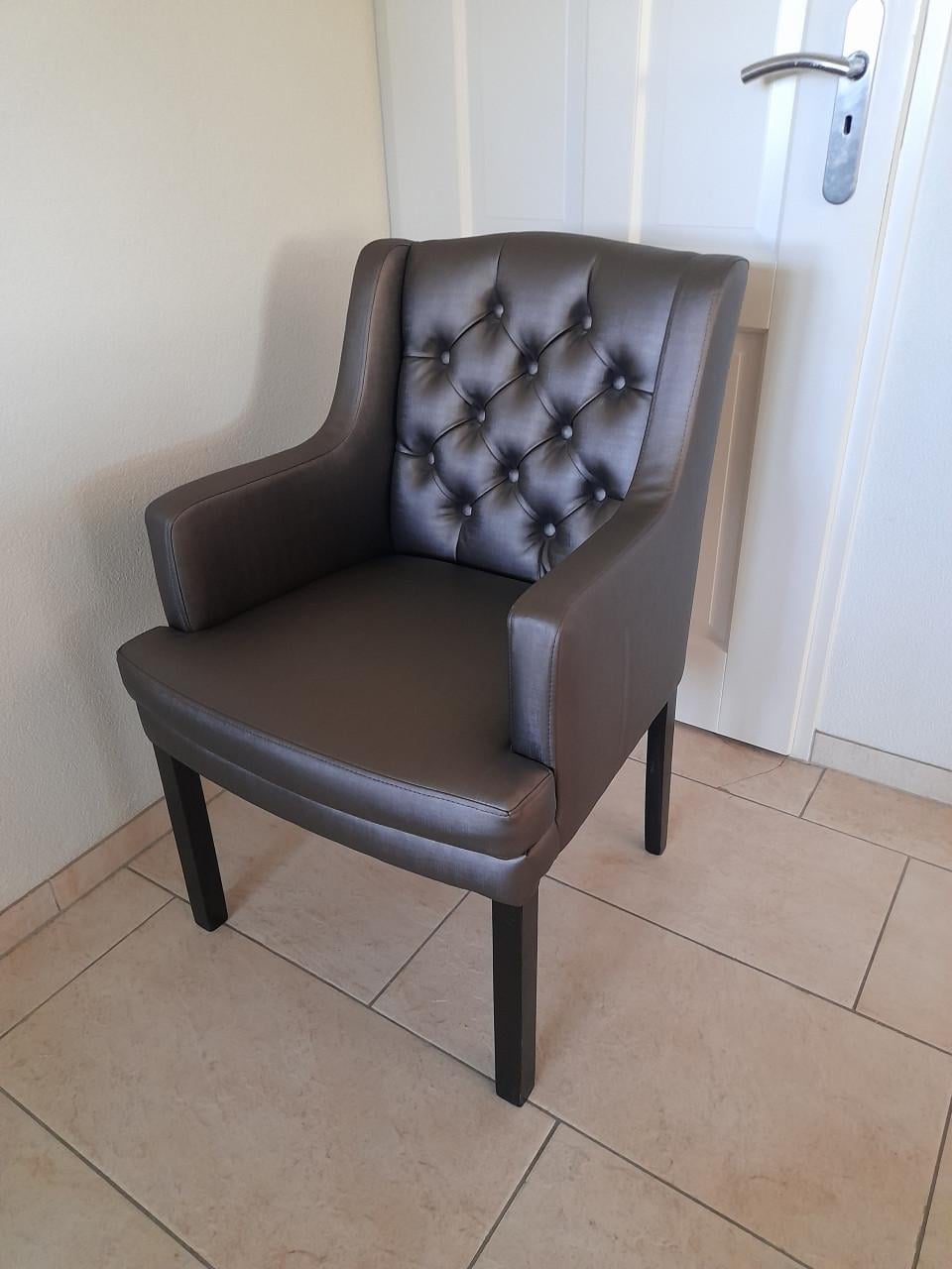 3 x OLAV HOME Fauteuil (z.g.a.n.)