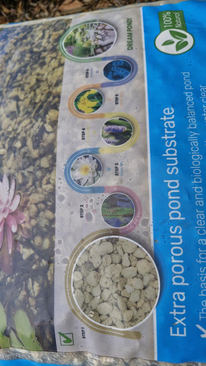 Vijversubstraat 8 zakken van 20 ltr. Step One.