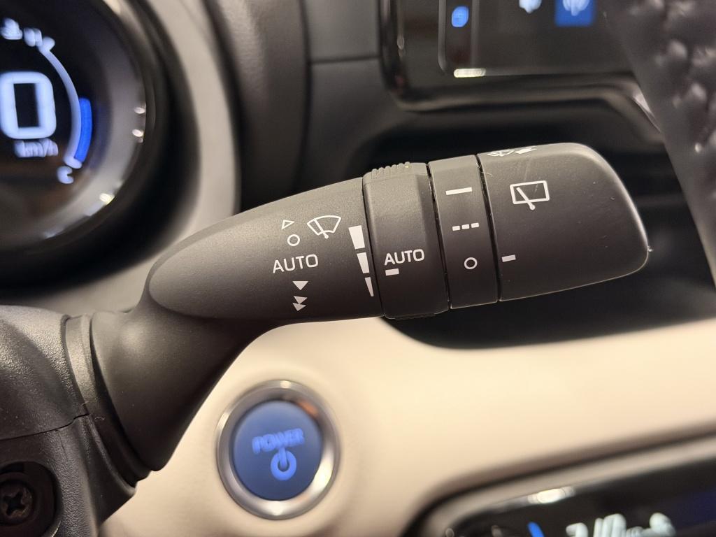 Toyota Yaris 1.5 hybrid executive| jbl| hud| ada.cruise| stoel+stuur.verw