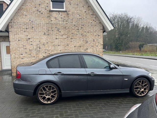 BMW 3-serie 320i sedan 2008 Dealeronderhouden Airco