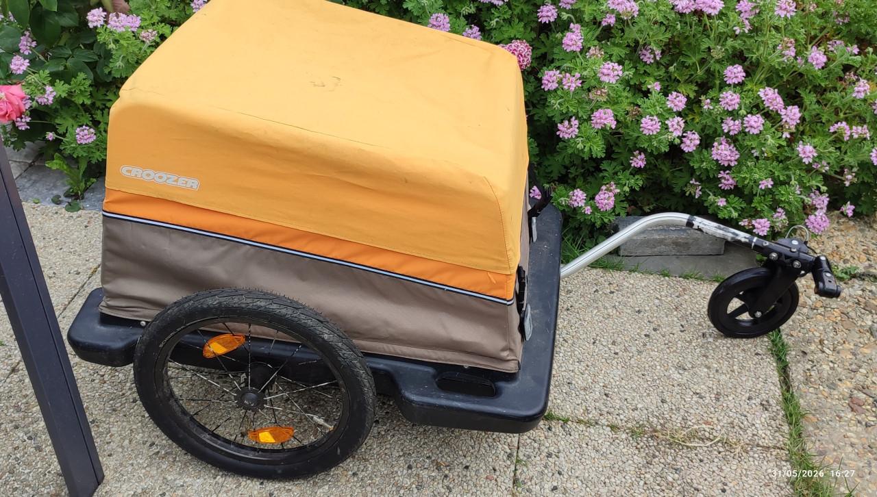 Croozer Cargo fietsaanhanger (of handkar) + reservewiel