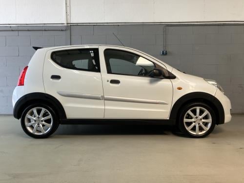 Sportieve Suzuki Alto Silver-line