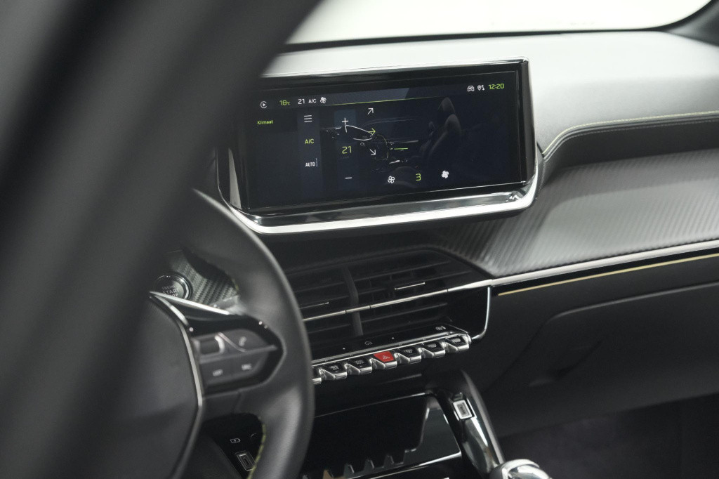 Peugeot 208 puretech 100 gt | camera | navigatie | apple carplay | parkeers
