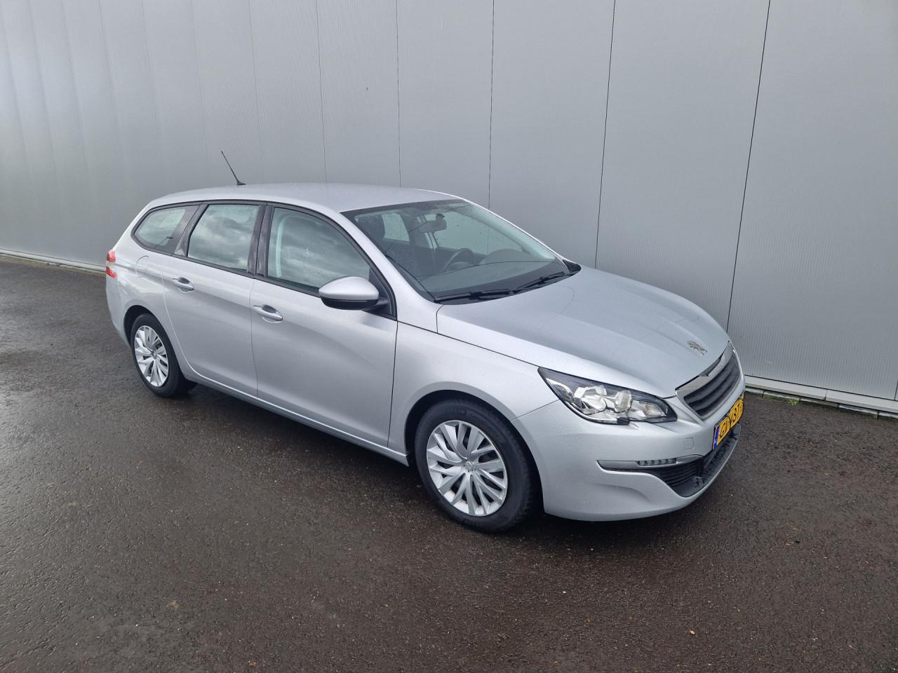 Peugeot 308 SW 1.2 PureTech Blue Lease