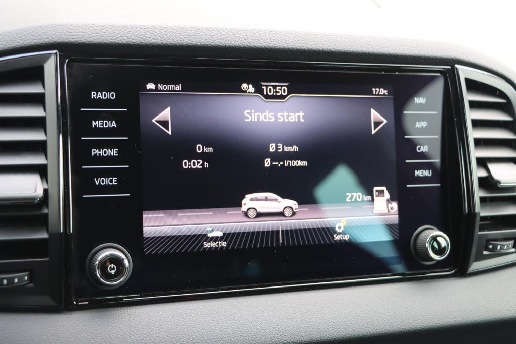 Skoda Karoq 1.5 tsi sportline 150pk dsg7