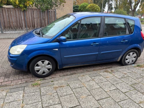 Renault scenic