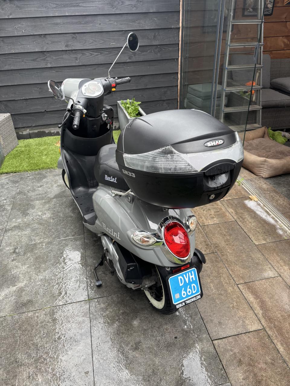 Berini snorscooter 25 km