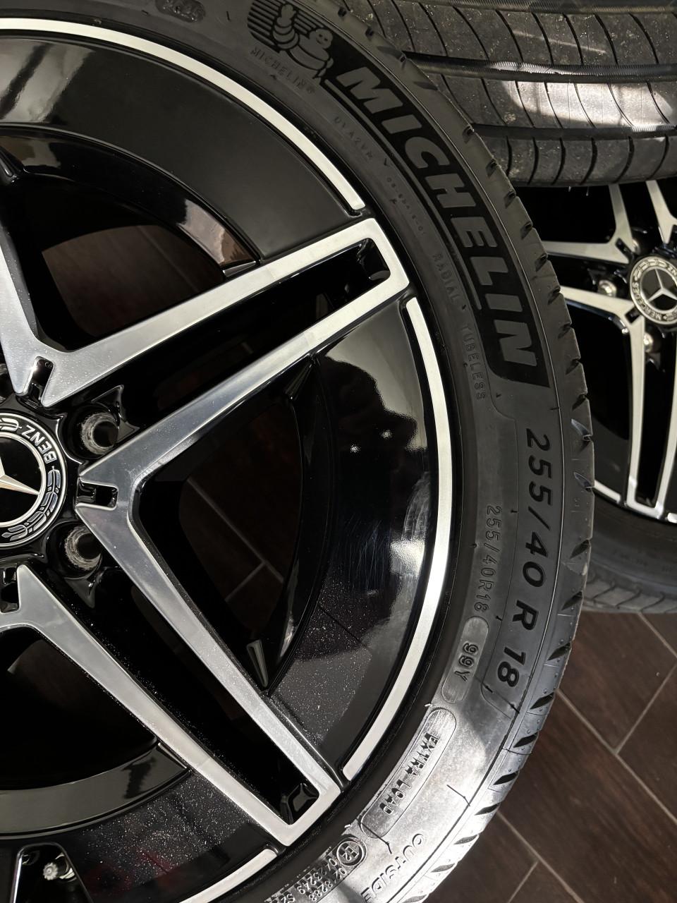 Mercedes 18 inch AMG velgen