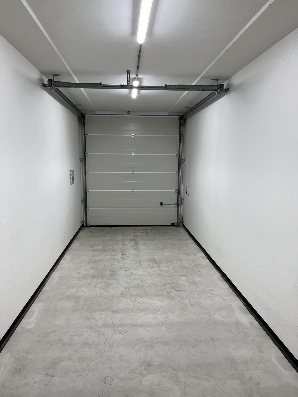 Garagebox ''Haamstedebox'' te huur