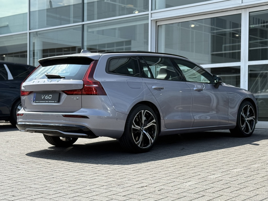 Volvo V60 t6 awd gt ultra dark