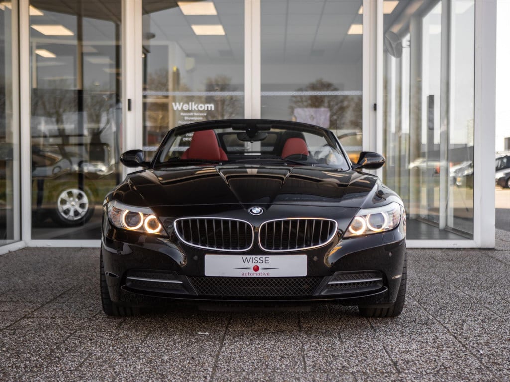 BMW Z4 sdrive23i 204pk executive | leder | stoelverwarming | navigatie | pd