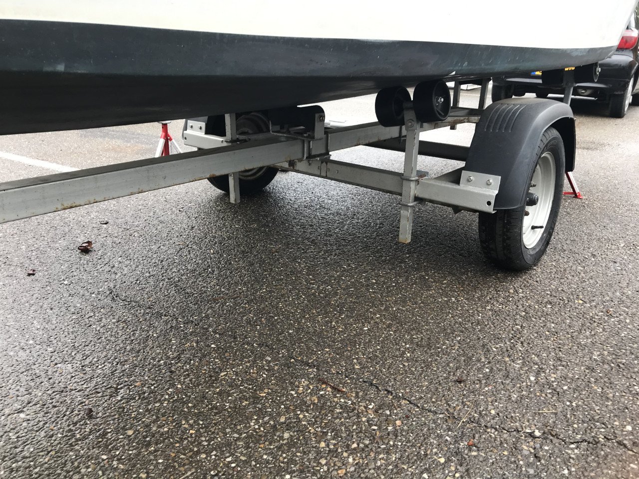 Boot Trailer met gratis zeilboot