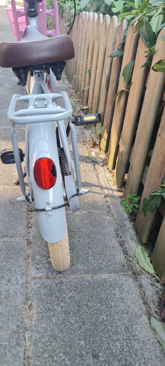 Stoere meisjesfiets 16 inch