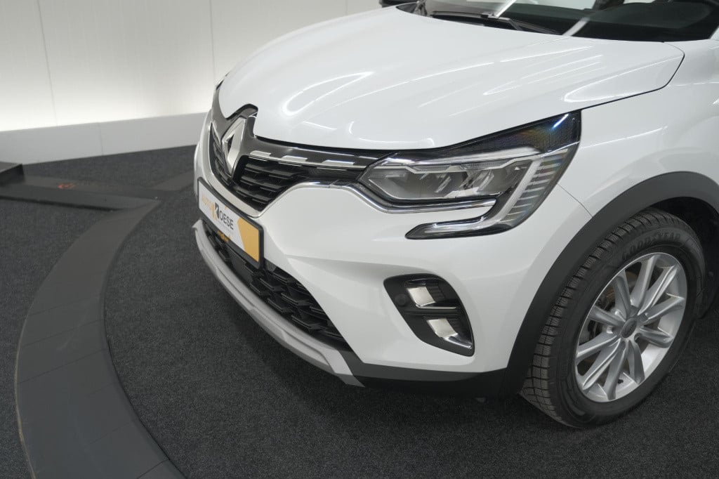 Renault Captur 1.6 e-tech plug-in hybrid 160 intens | trekhaak | camera | n