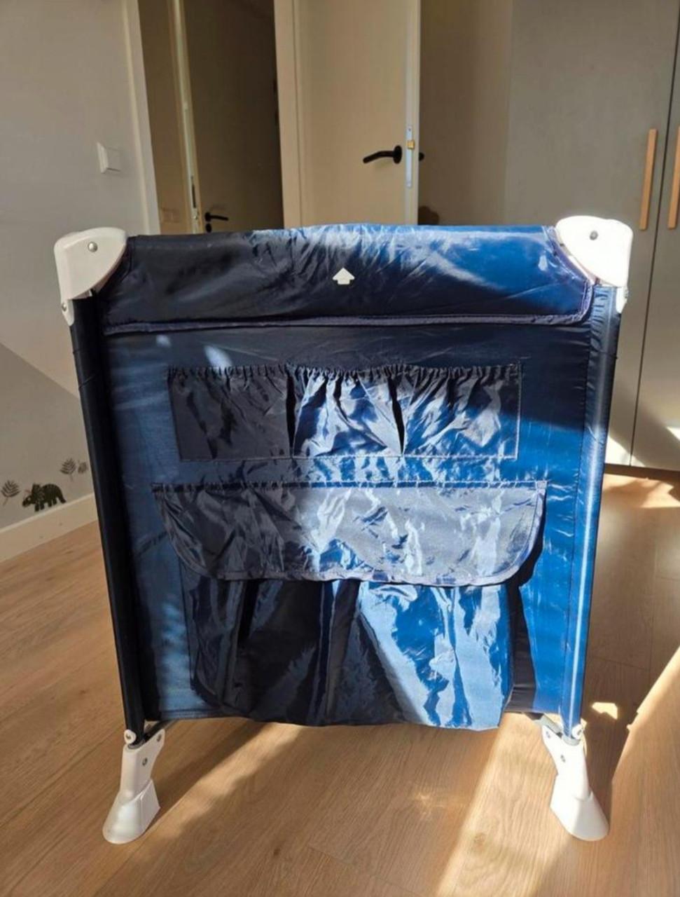 Safety first campingbed met accessoires