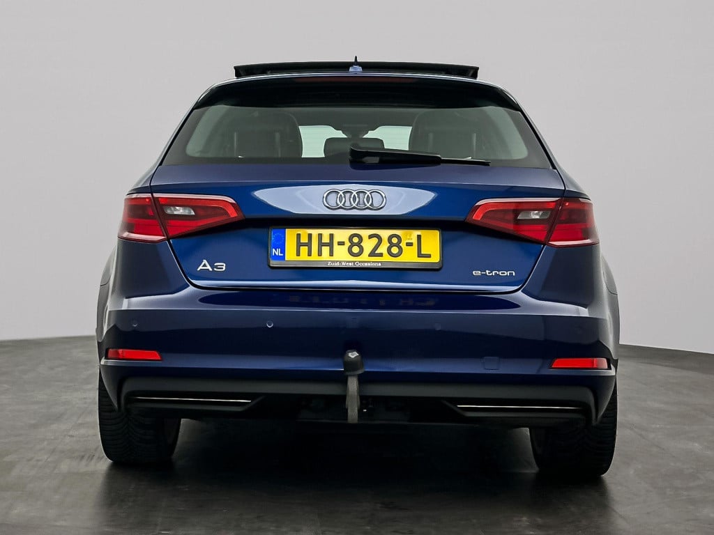 Audi A3 sportback 1.4 e-tron phev s-line pano acc lane