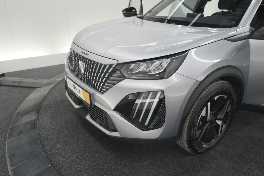 Peugeot 2008 puretech 100 allure | camera | navigatie | apple carplay | par
