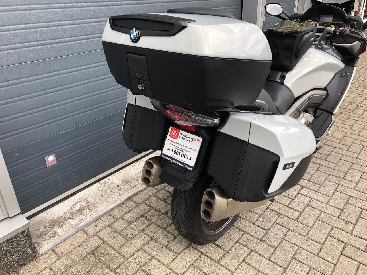 BMW K1600GT van 1e eigenaar met slechts 23 dkm, topkoffer etc. etc. €9950,-