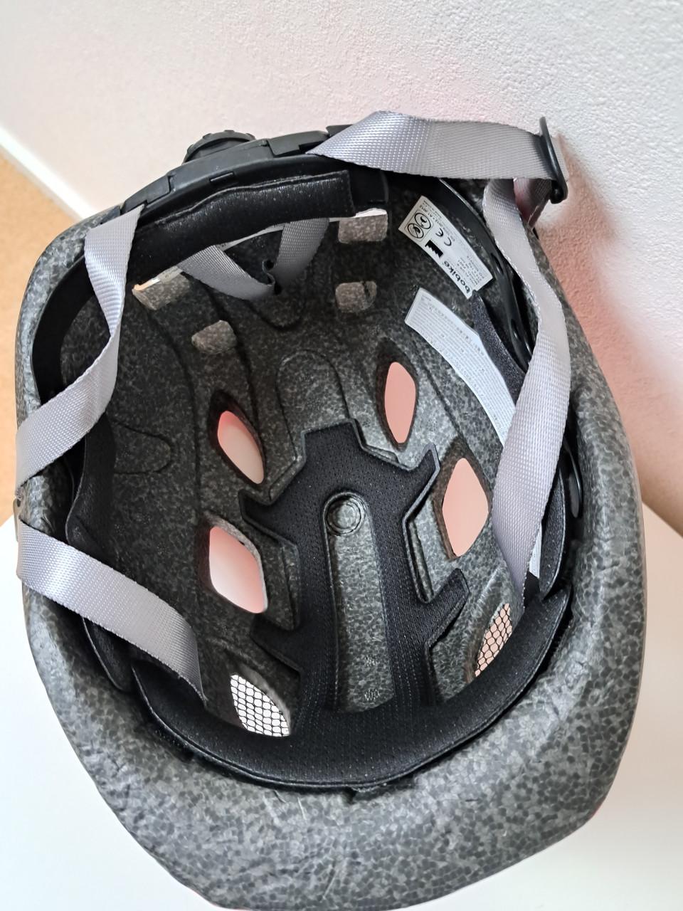 Z.g.a.n fiets helm Maat 52/ 56