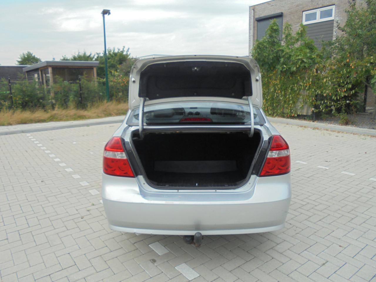 Aveo 1.4-16V Clas Automaat!!! Sedan uitvoering Apk. nieuw bij aflevering