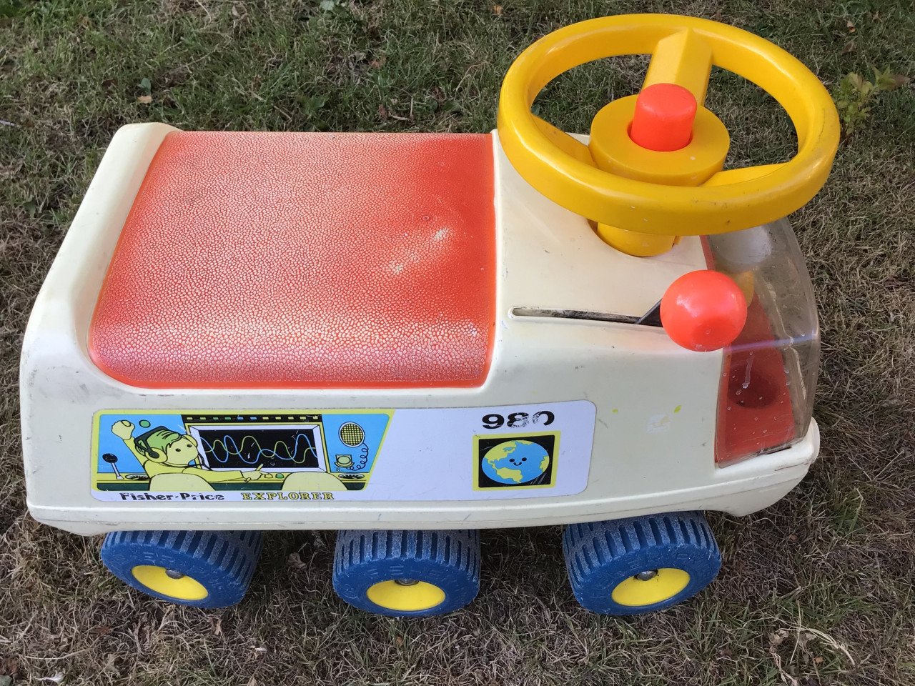 Vintage Fisher Price loopauto