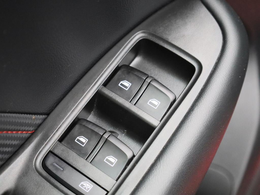 MG Zs Ev long range luxury 70 kwh