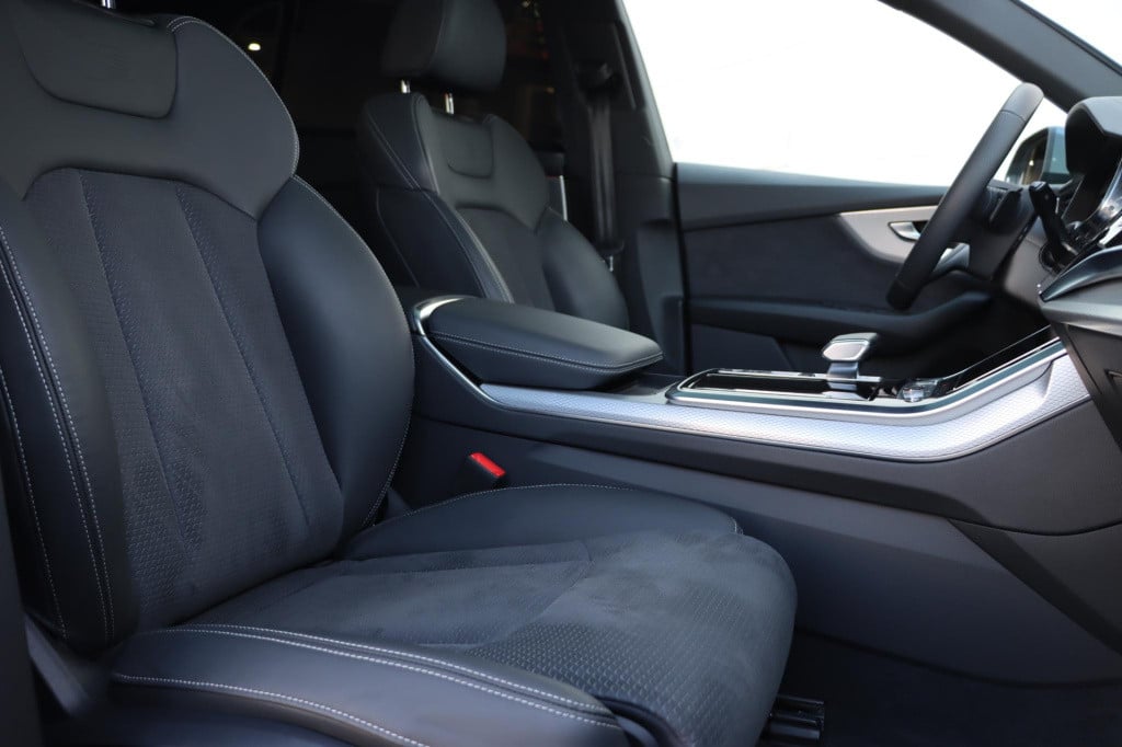 Audi Q8 55 tfsi e quattro pro line s 394pk tiptronic