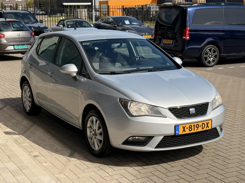 Seat Ibiza 1.2 tsi style | cruise | airco | 15 inch velgen |