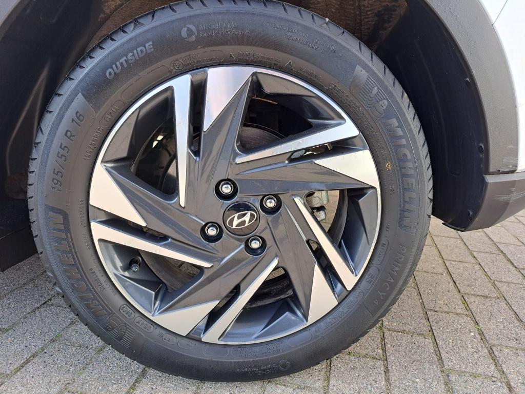 Hyundai Bayon 1.0 t-gdi comfort smart | navigatie | trekhaak! | apple carpl