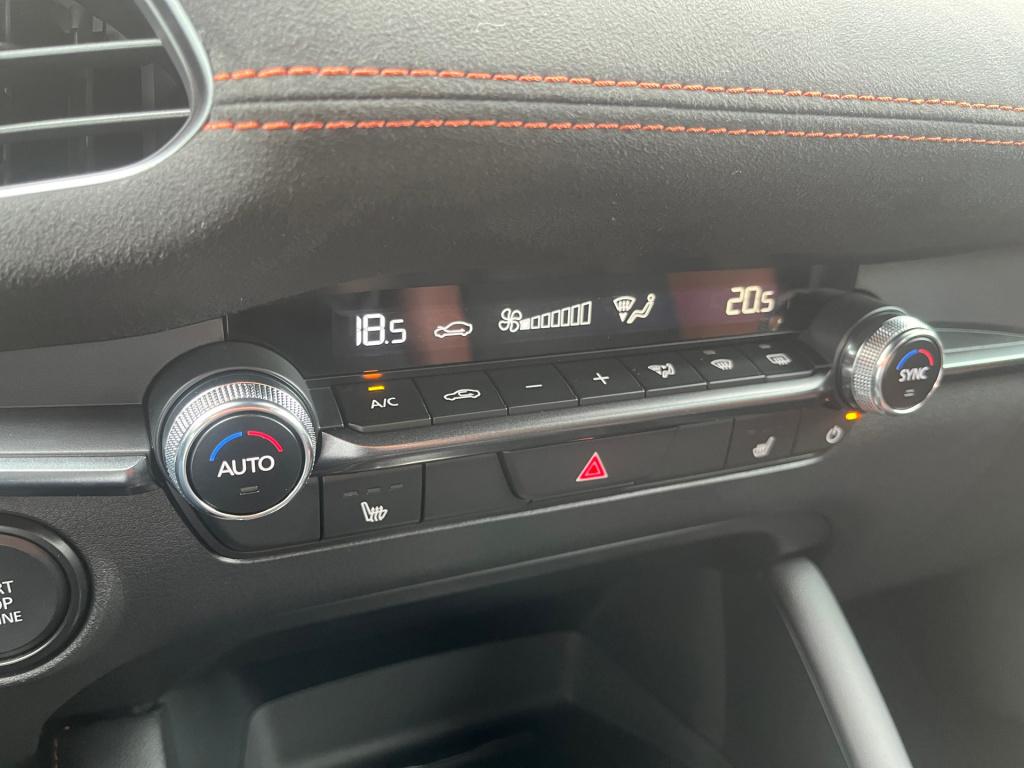Mazda 3 2.0 e-skyactiv-x m hybrid 186 nagisa|rijklaar