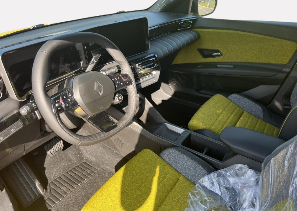 Renault 5 comfort range iconic cinq 52 kwh - harman kardon