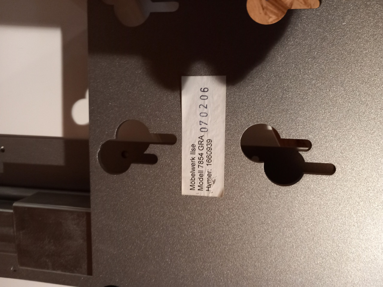 TV met opberg lift tbv integraal Hymer Camper