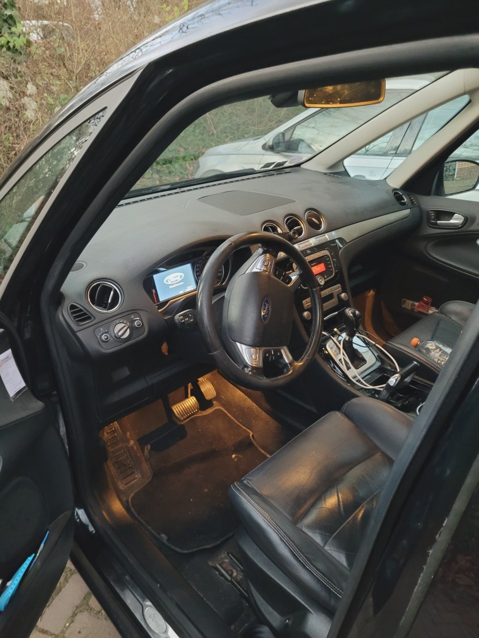 Ford Galaxy 2.0 scti ecoboost titanium business powershift 7 persoons
