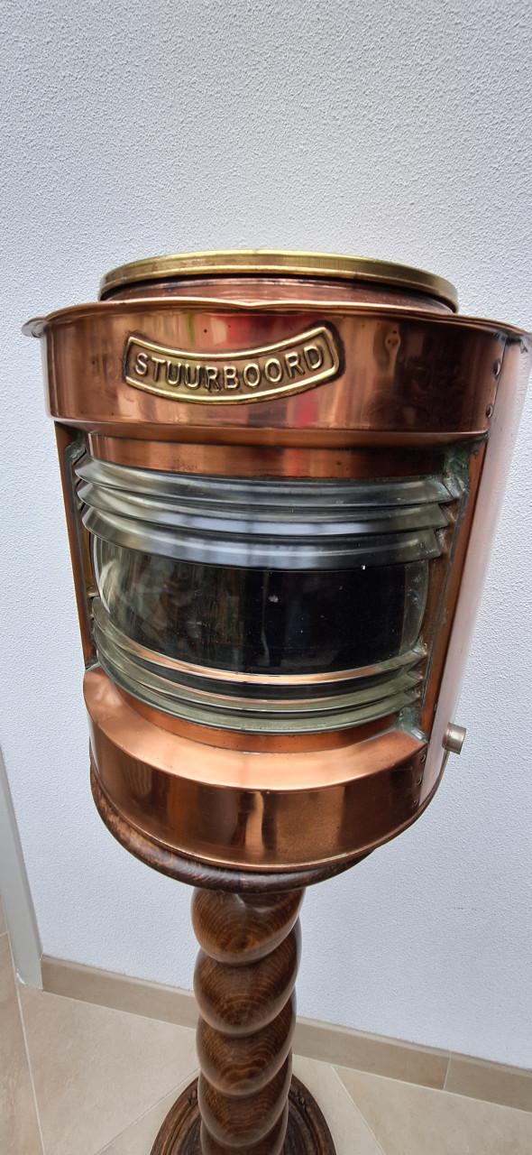 2 prachtige grote koperen scheepslampen