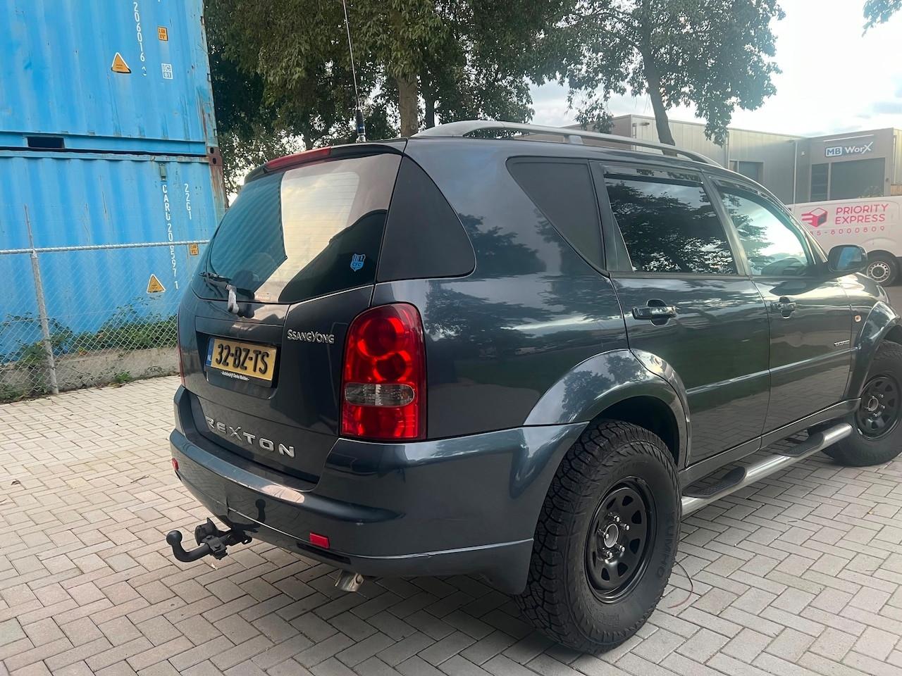 SsangYong Rexton - RX 270 Xdi High Roof 4x4