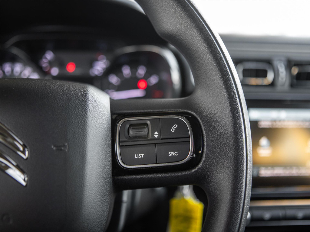 Citroen C3 1.2 puretech 83pk shine | stoelverwarming | carplay | park. sens