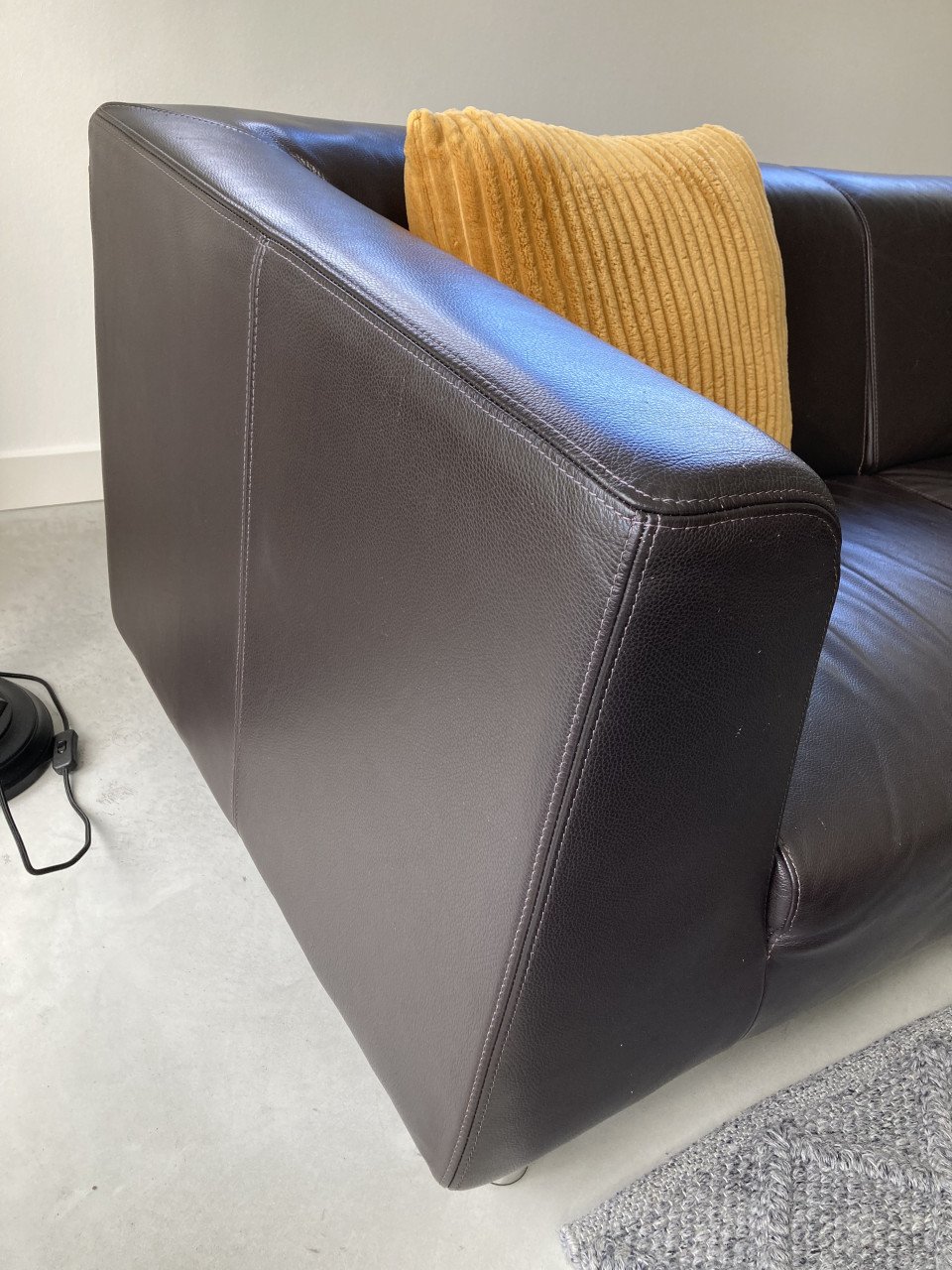 Te koop: Bank en 2 fauteuils Bonito