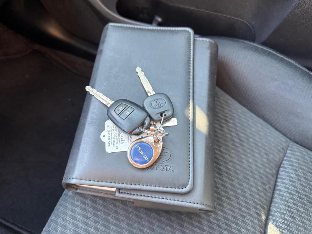 Toyota Verso-s 1.3 vvt-i aspiration | automaat