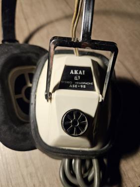 Mooi vintage Akai ASE-9S hoofdtelefoon in goede staat