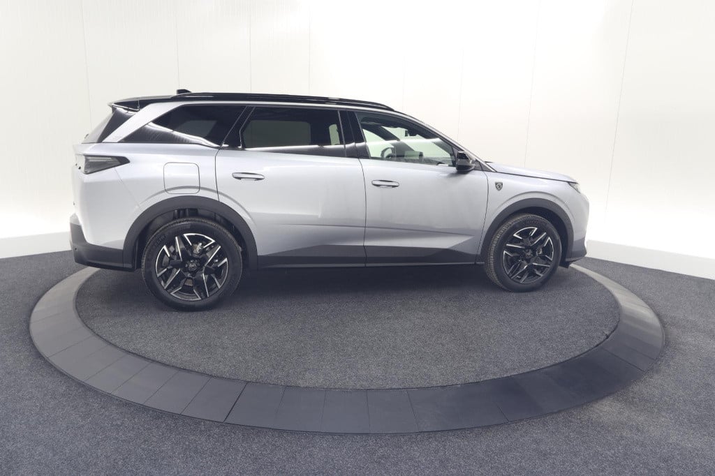 Peugeot 5008 1.2 hybrid 145 gt | panoramadak | camera | elektrische achterk