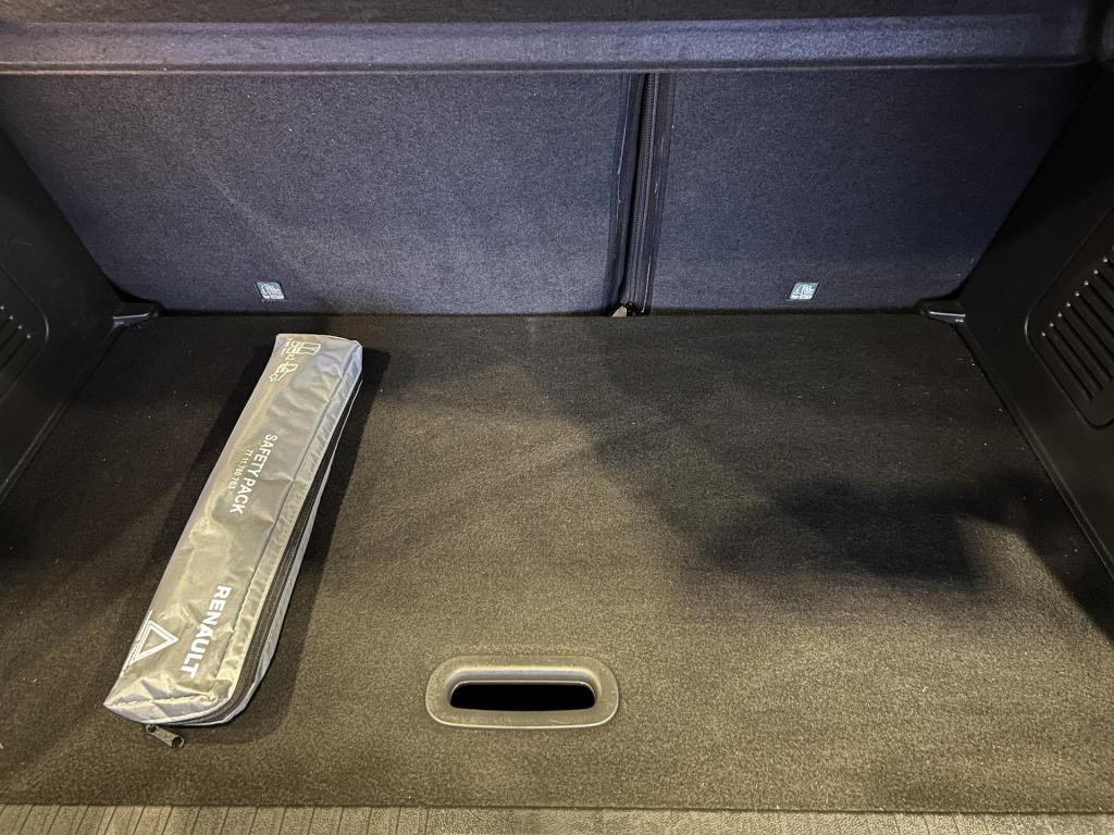 Renault Captur 1.2 tce intens automaat |lage km stand|winterset|superstaat