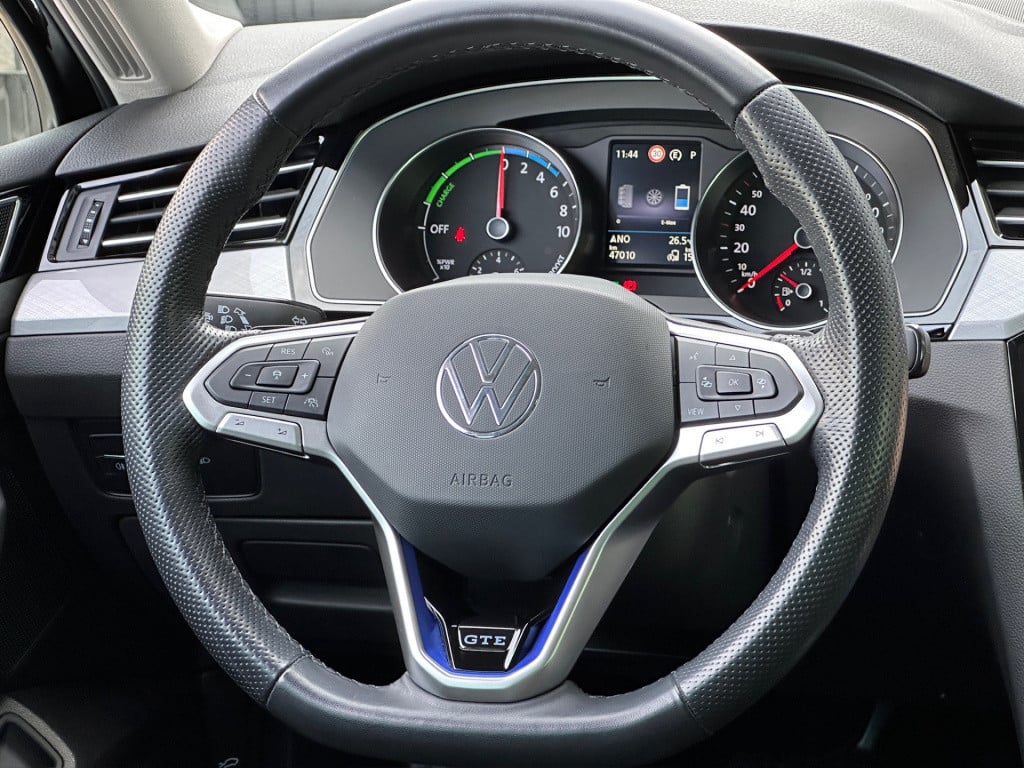 Volkswagen Passat variant 1.4 tsi phev gte | camera | dode hoek | navi | ca