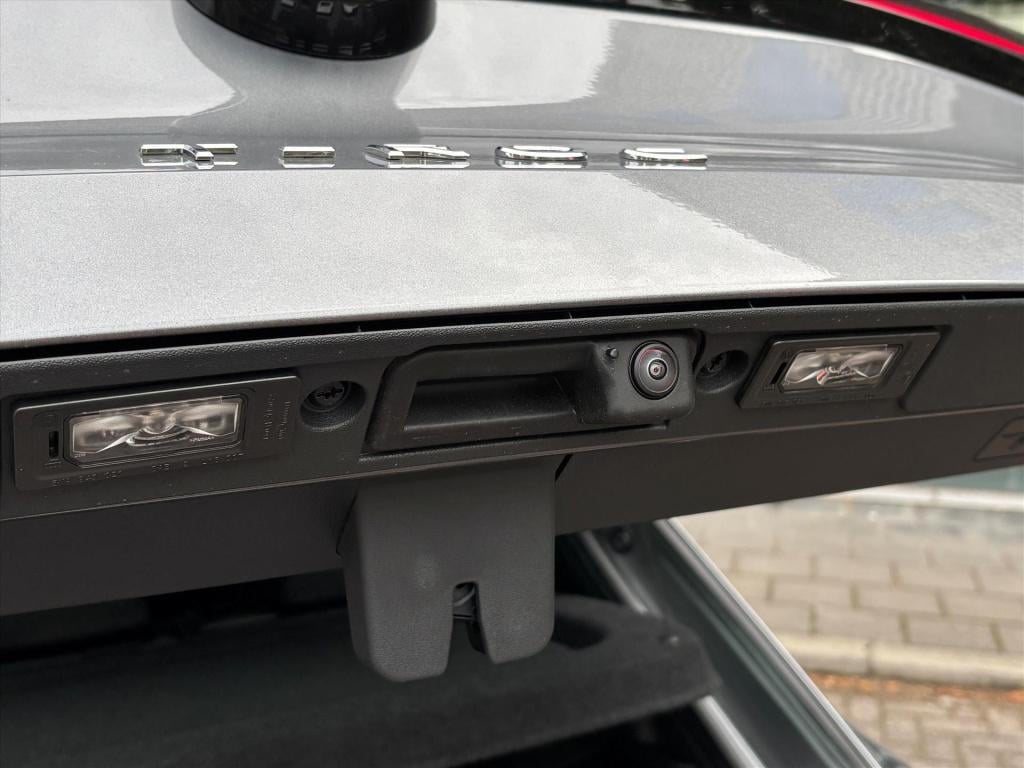 Volkswagen T-roc 1.5 etsi 150pk dsg-7 r-line edition|nw model| camera|led|d