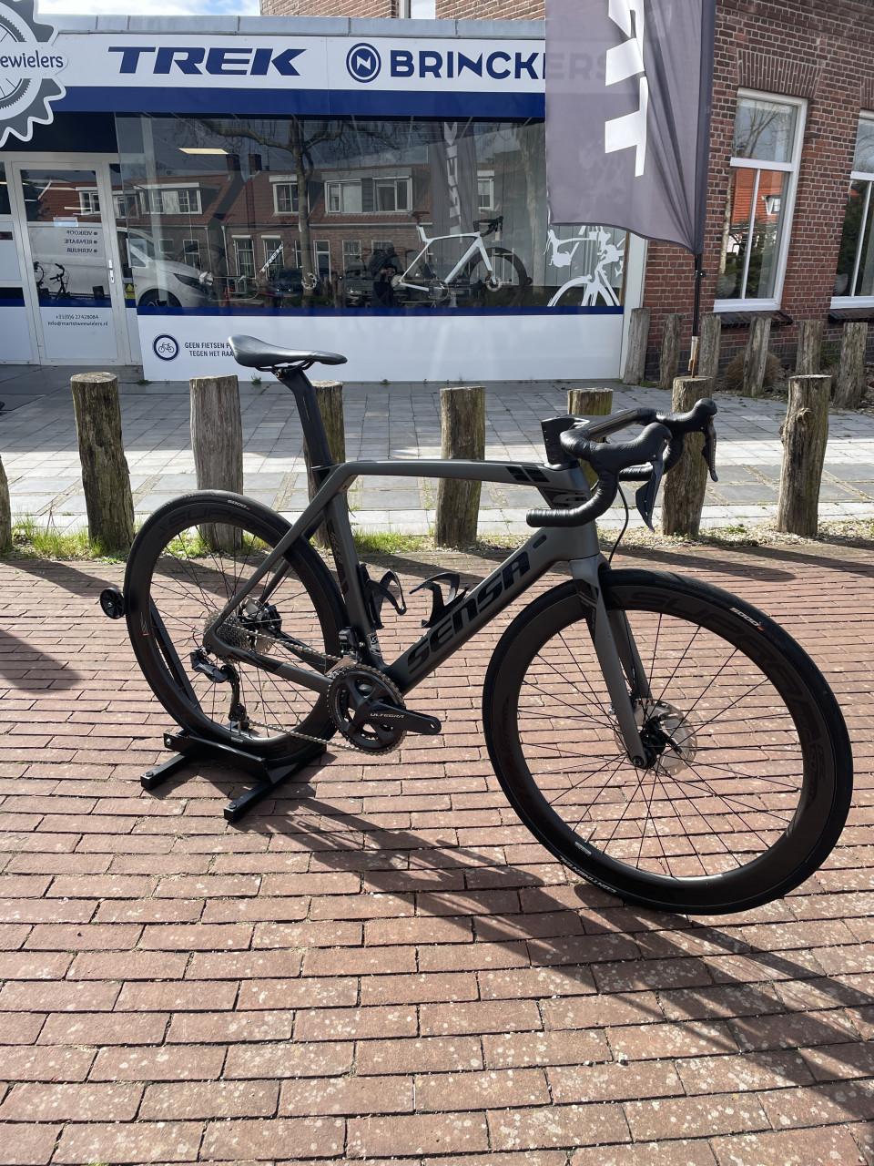 Sensa Giulia Evo Carbon Ultegra DI2 Racefiets zeer nette staat !!